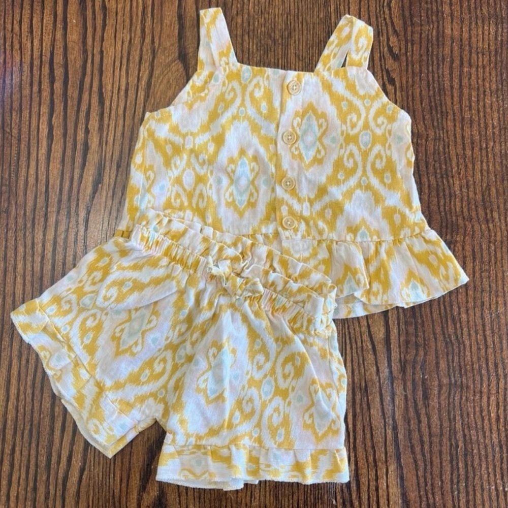 Rachel Zoe Yellow Two Piece Set Baby 12 Months Summer Shorts Sleeveless